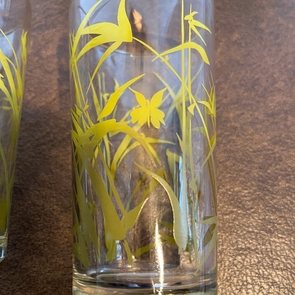 Vintage Butterfly and Bamboo Grass Glass Tumblers - Picture 5 of 10